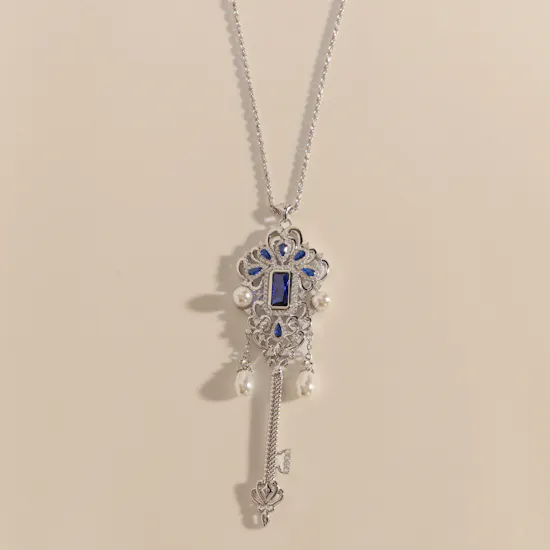 Floward Royal Key Silver Necklace