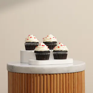 Floward Mini Heart Cupcake