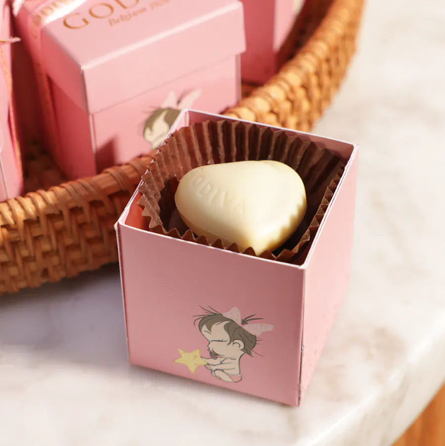 Godiva Baby Chocolate Pink Basket | Flowers & Balloons  5