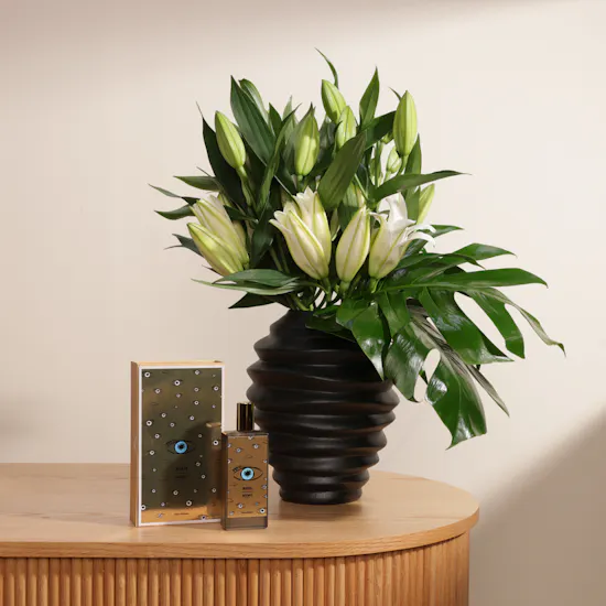 Memo Paris Perfume | Lily Vase