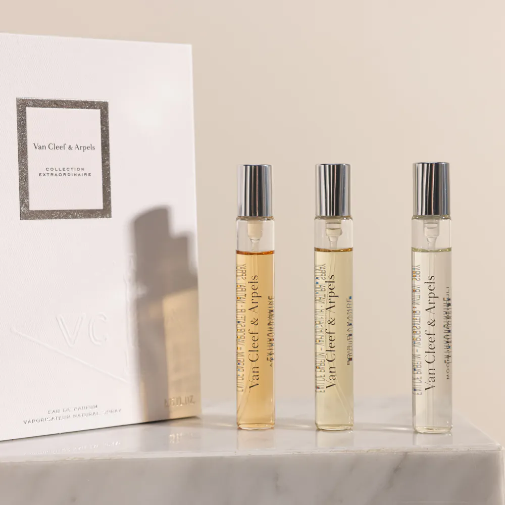 Buy and send Van Cleef & Arpels Extraordinaire Mini Perfume Set