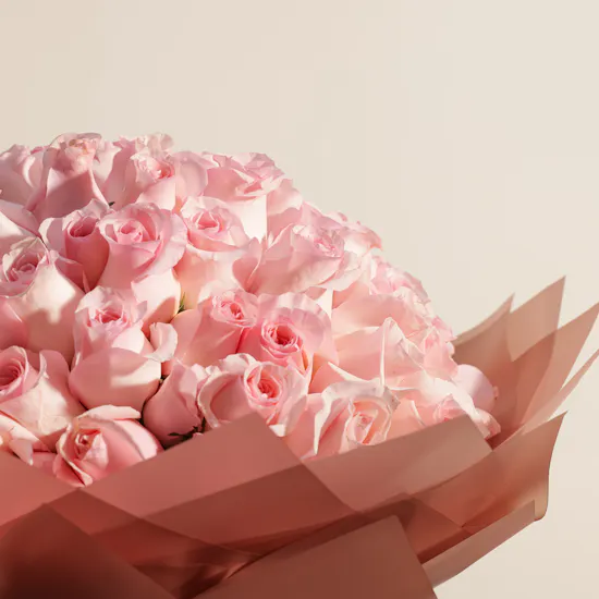 Delightful Blooms for Mother's Day | 100 Roses