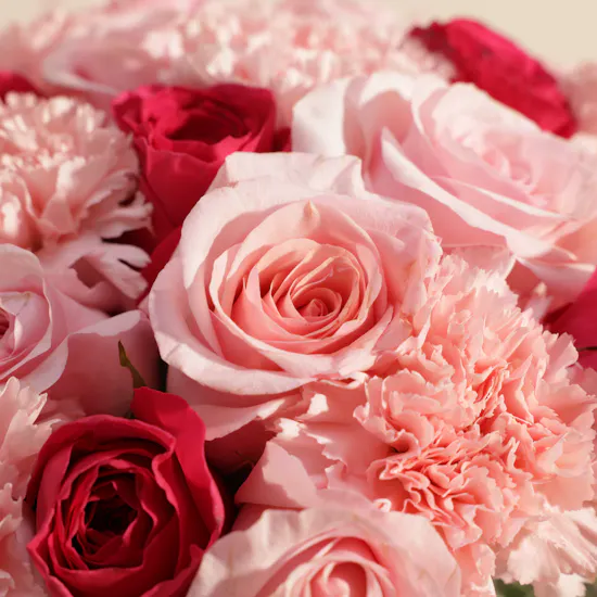 Sweet Atelier Flower Heart Cake | Floward I Love You Heart Balloon and Flowers