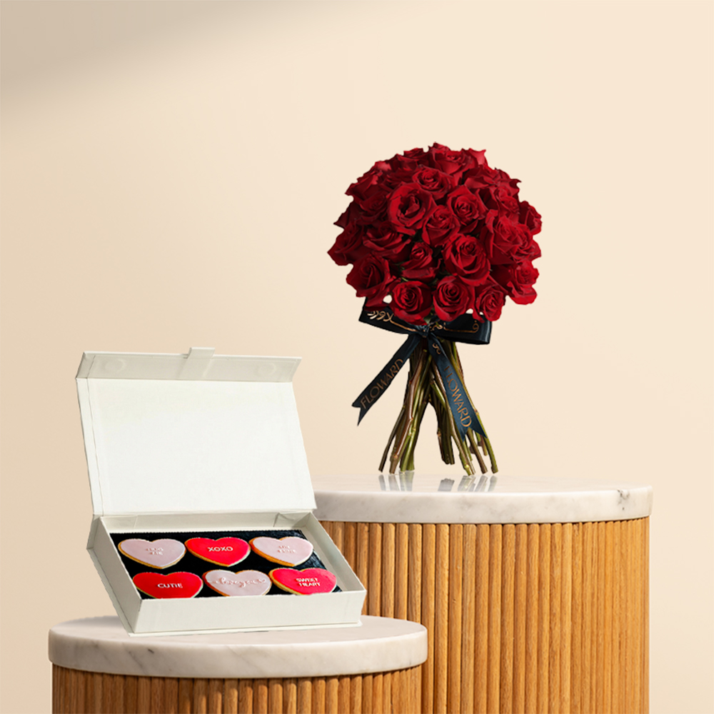  Erzulie Cakes Love Messages Biscuits Set | Heartfelt 25 Red Roses Bouquet