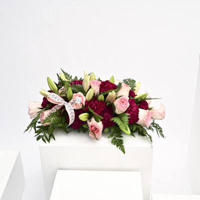 Top Table Soft Blooms