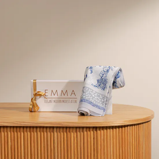 Emma Asiatique Scarf | Rose Revival Bouquet