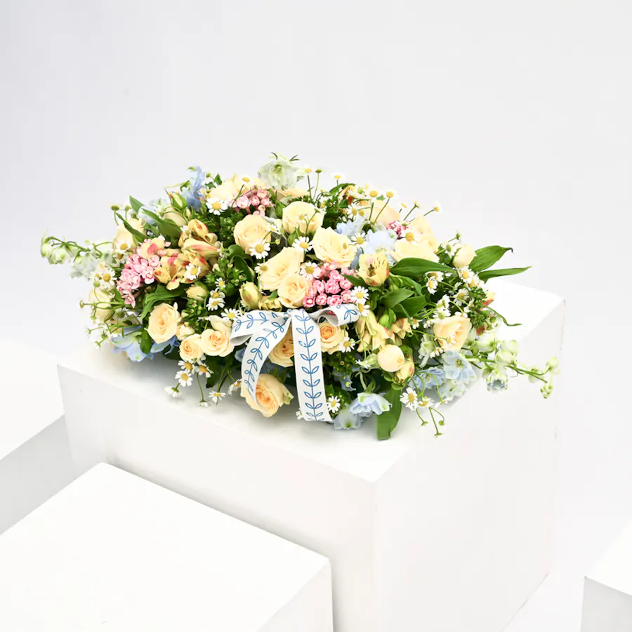 Top Table Elegant Blooms 6