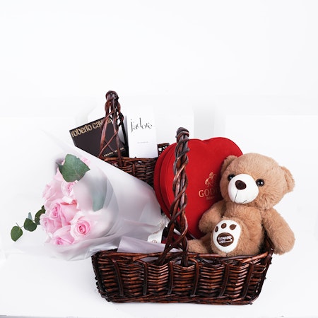 Luxurious Gift Basket for Her