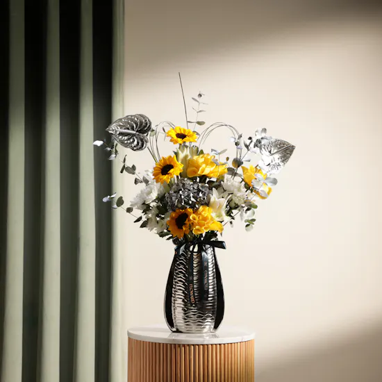 Silver Glow Brilliance Flowers Vase