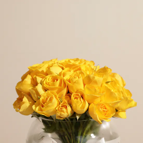 Yellow Baby Roses Vase | 18 Flowers