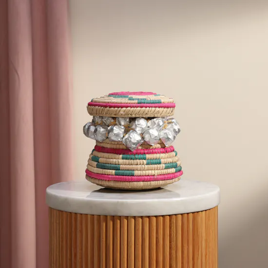 Floward Chocolate Favors Basket