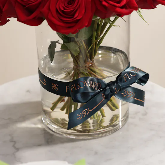Mister Baker Happy Emirati Women's Day Cake | Proud Moment Flower Vase