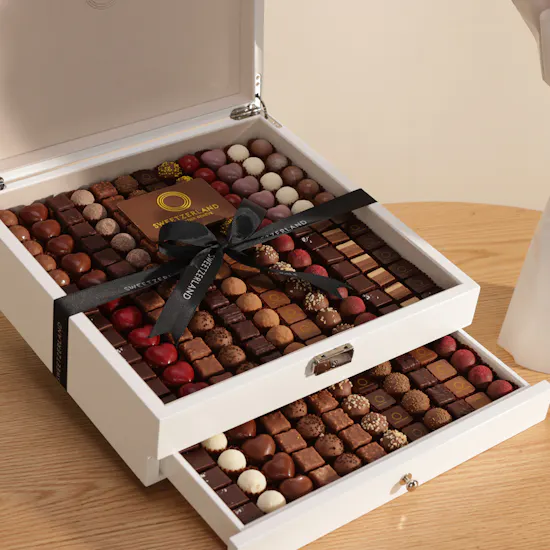 Sweetzerland Premium Chocolates Box | Classic Flowers Bouquet