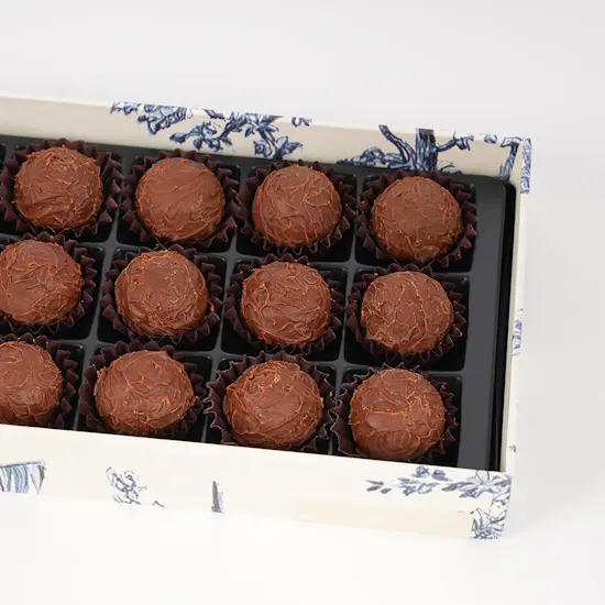 Hanoverian Truffle Chocolates Box | White Roses