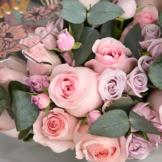Levo Chocolate Box | Wedding Blooms