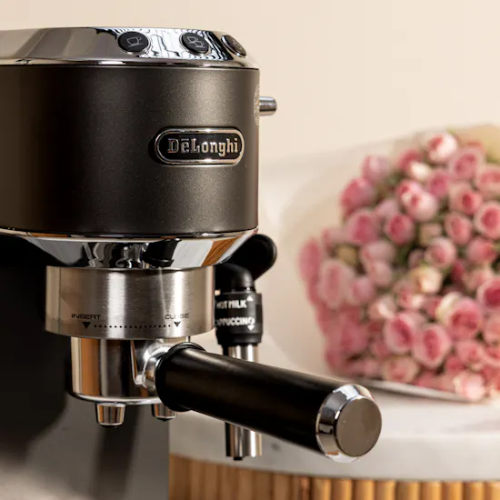 De'Longhi Dedica Pump Espresso Coffee Machine | Charming Flowers Bouquet