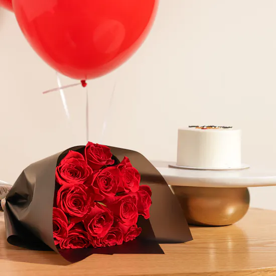 Floward Happy Birthday Bento Cake | Celebration Flowers Bouquet