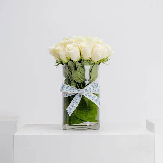 Emma French Lace Scarf | White Roses
