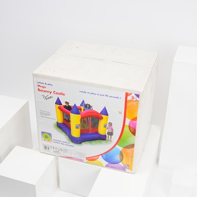 FREETIME - MEGA BOUNCY CASTLE