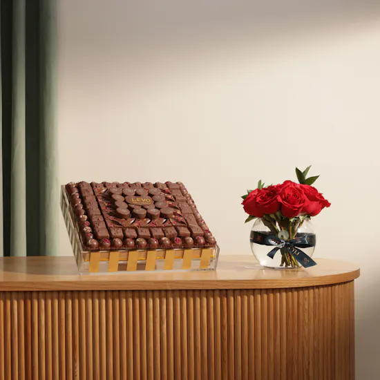 Levo Square Chocolate Tray | Beauty Flower Vase