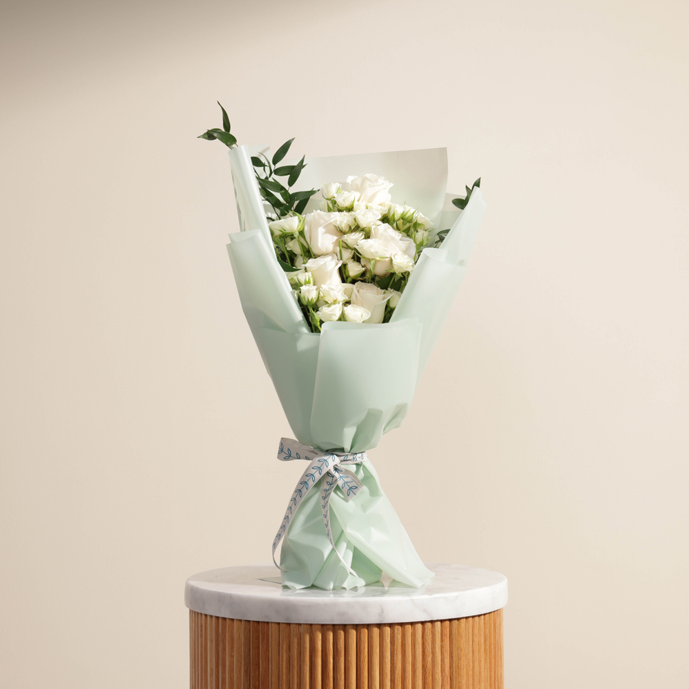 Sweet Romance | Green Wrap