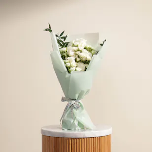 Sweet Romance | Green Wrap