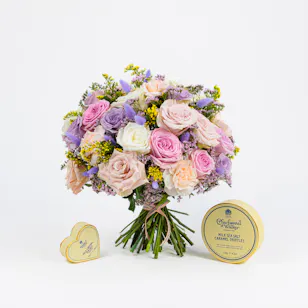 Mix Roses | 2 Charbonnel Et Walker Milk Chocolate Box