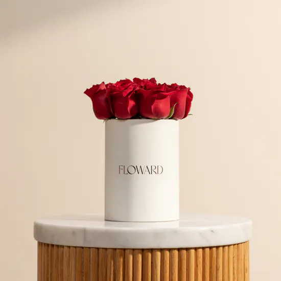 Love Red Roses Box
