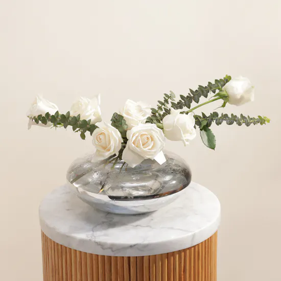 Charming White Rose Flower Vase