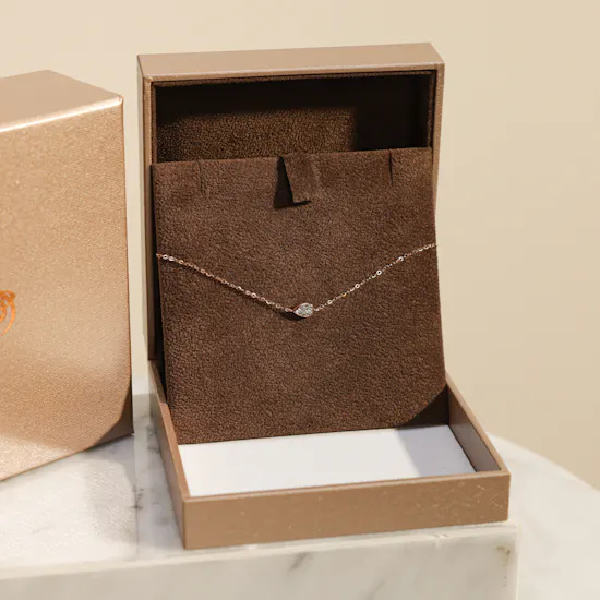 Kooheji Jewellery Drop Shape Diamond Baby Bracelet