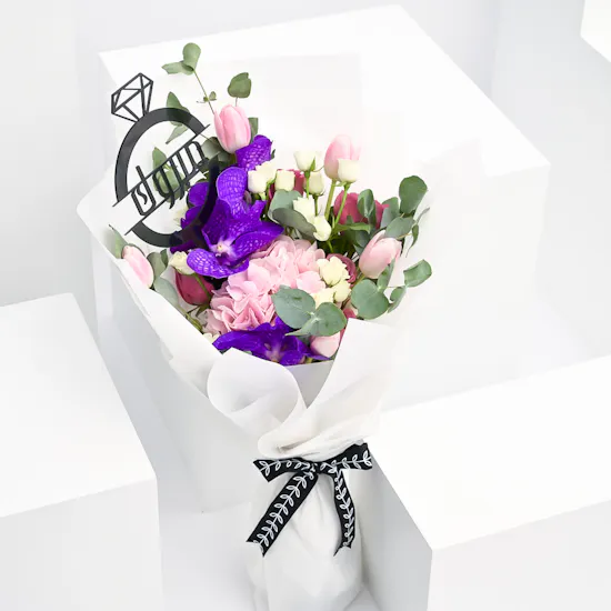 Exquisite Wedding Bouquet