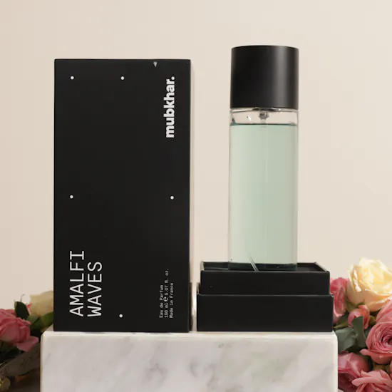 عطر أمالفي ويفز او دى بارفيوم للجنسين من مبخر | زهور السعادة