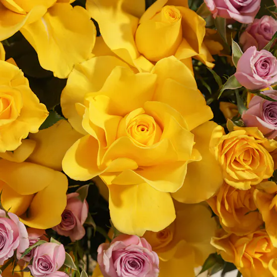 Golden Mirage Flower Vase