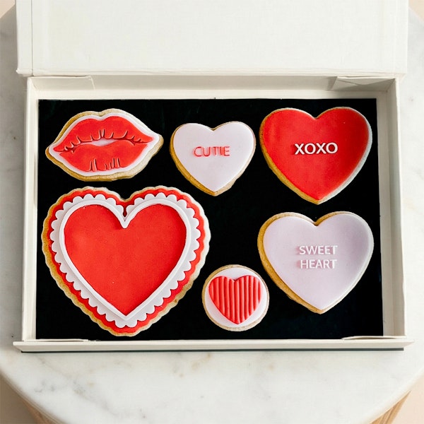 Erzulie Cakes Hearts and Kisses Biscuit Box | Heartfelt Red Roses Bouquet