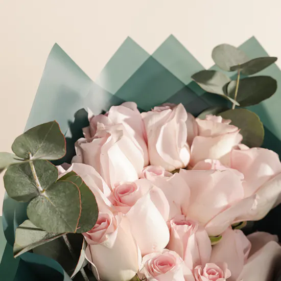 Floward Home Spray and Heart Soap Gift Set | Radiant Flowers