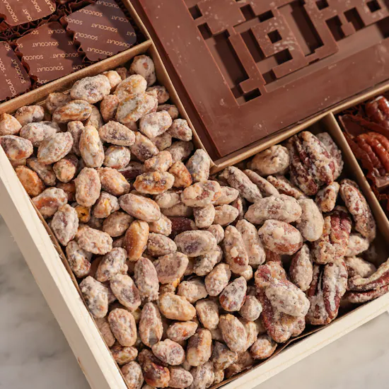 Soucolat Hajj Mabrur Large Chocolate Wood Tray | 990 g