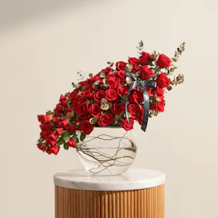 Red Bloom Festival Flower Vase Red Bloom Festival Flower Vase