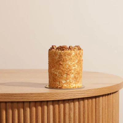 Mini Maple Cake by Rose Ribbon Mini Maple Cake by Rose Ribbon