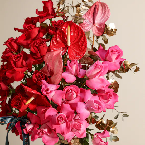 Endless Desire Flower Vase