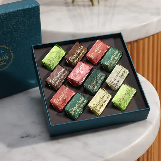 Venchi Murrine Gianduiotto Blue Gift Box | Opulent Flowers