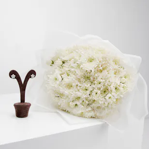 Felizmoda Silver Flower Earrings | White Chrysanthemums Felizmoda Silver Flower Earrings | White Chrysanthemums