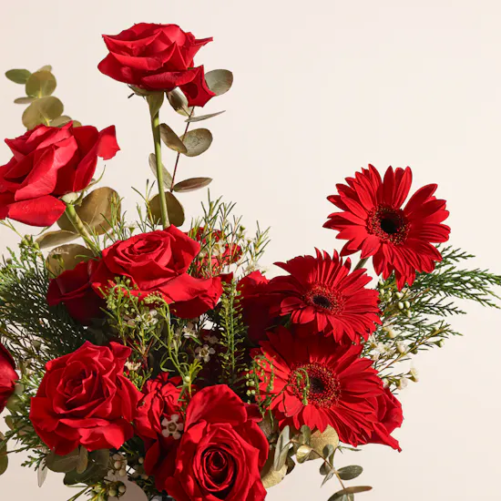Scarlet Embrace Red Flowers Vase