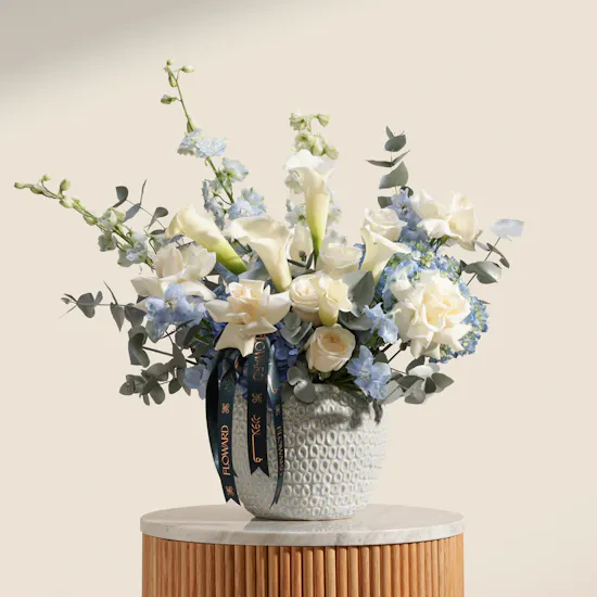 Timeless Calm Flower Vase