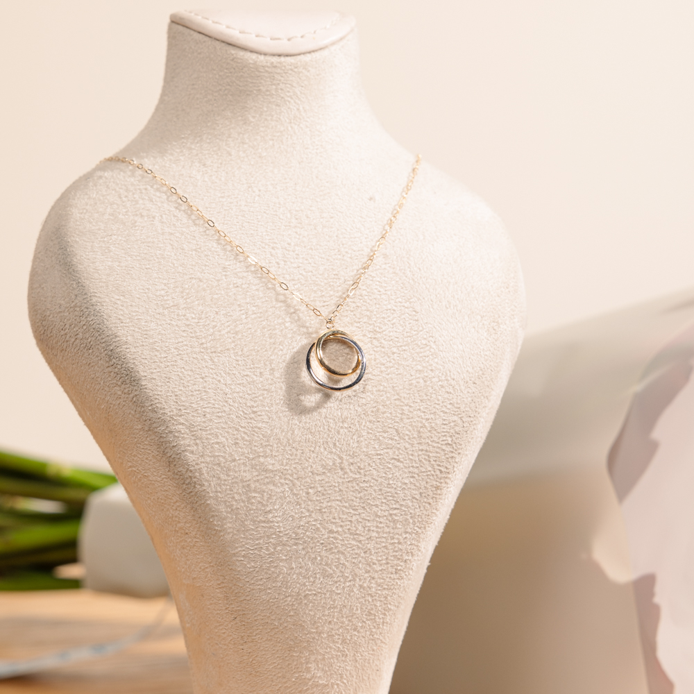 Miss L by L'azurde Rings Necklace | 15 Roses