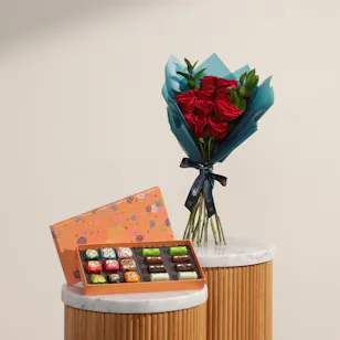 Venchi Murrine Orange Chocoviar and Ingots Chocolate Box | Eternal Romance Flower Venchi Murrine Orange Chocoviar and Ingots Chocolate Box | Eternal Romance Flower
