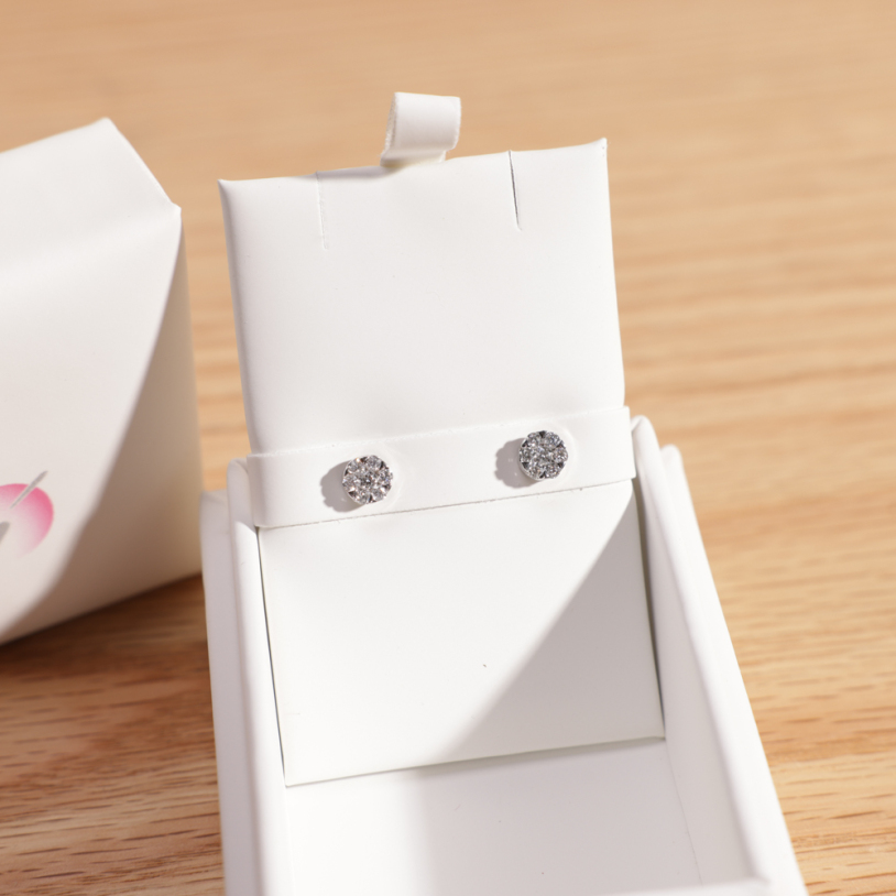 أقراط ألماس من بيبي فتيحي