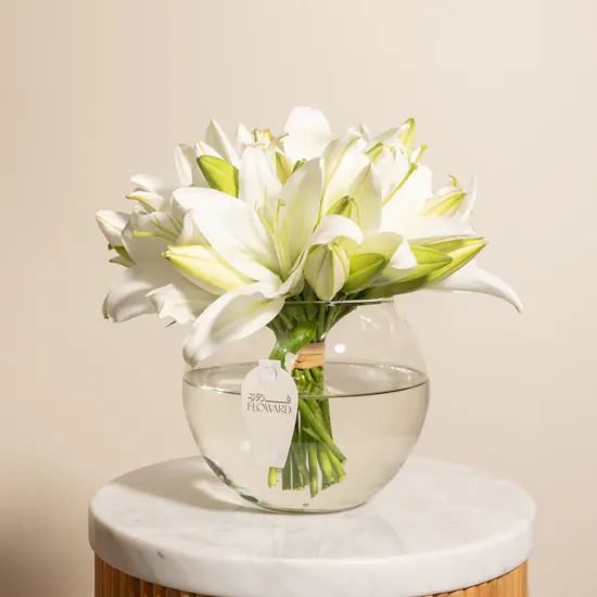 10 White Lilies | Glass Vase
