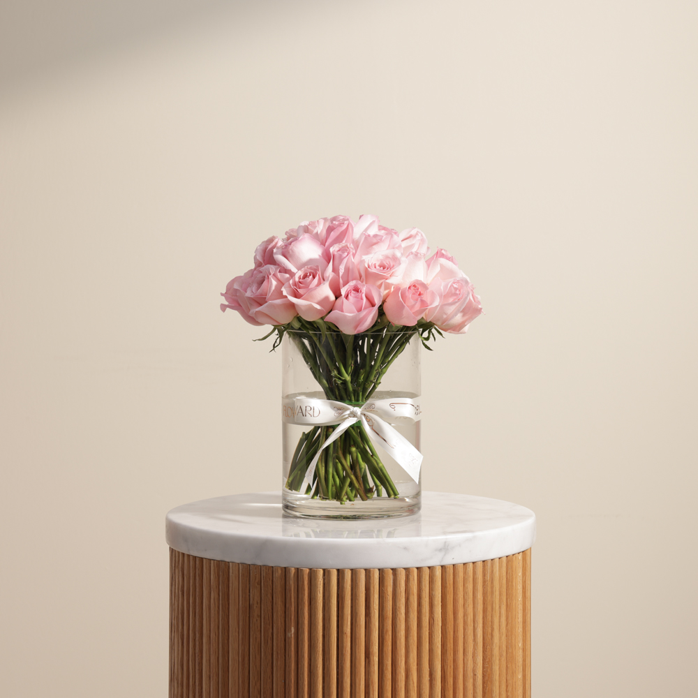 Charming Pink Rose Vase | 35 Roses