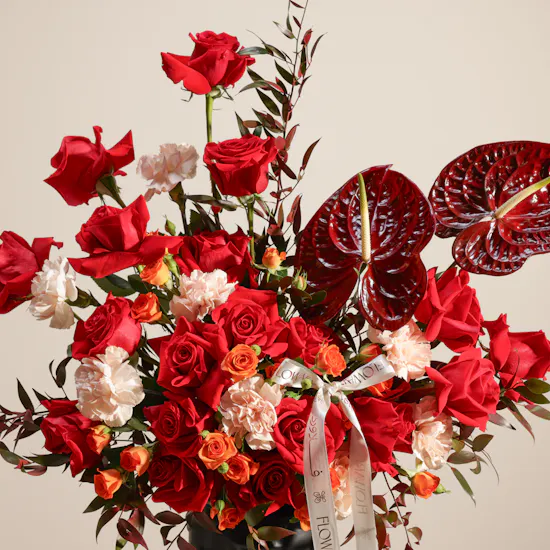 Midnight Muse Flower Vase