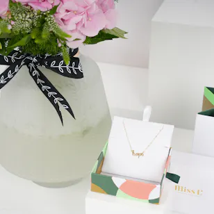Miss L by L'azurde Gold Hope Necklace | Hydrangea vase